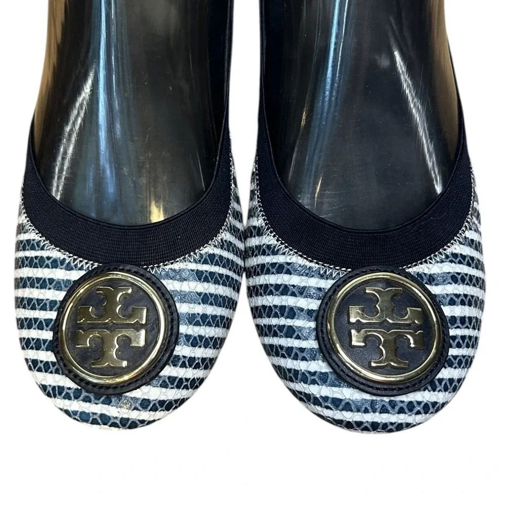 TORY BURCH Caroline Leather Ballet Flats sz 10 Snake Embossed Navy/ White Stripe